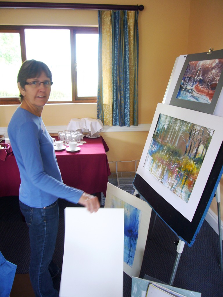 Art Workshop Country Crescent Hotel Nov 2013 - Sue Barnes - Joy Truscott1